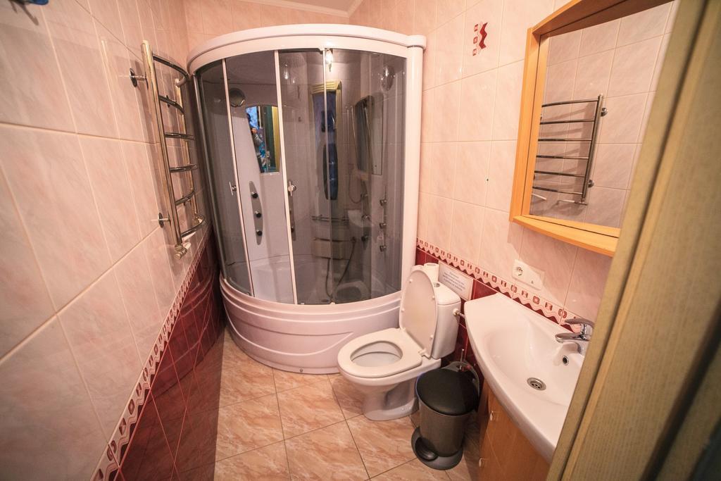 Imperiya Hotel Khmel'nyts'kyy Bilik gambar